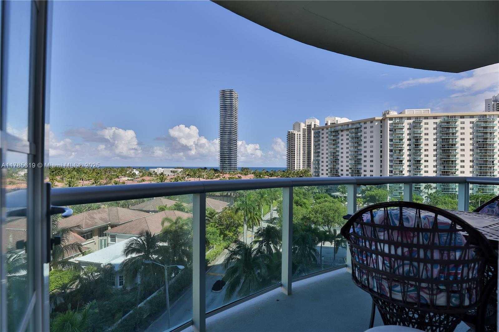 Small Image of 19380 COLLINS AVE #726, Sunny Isles Beach Number 2