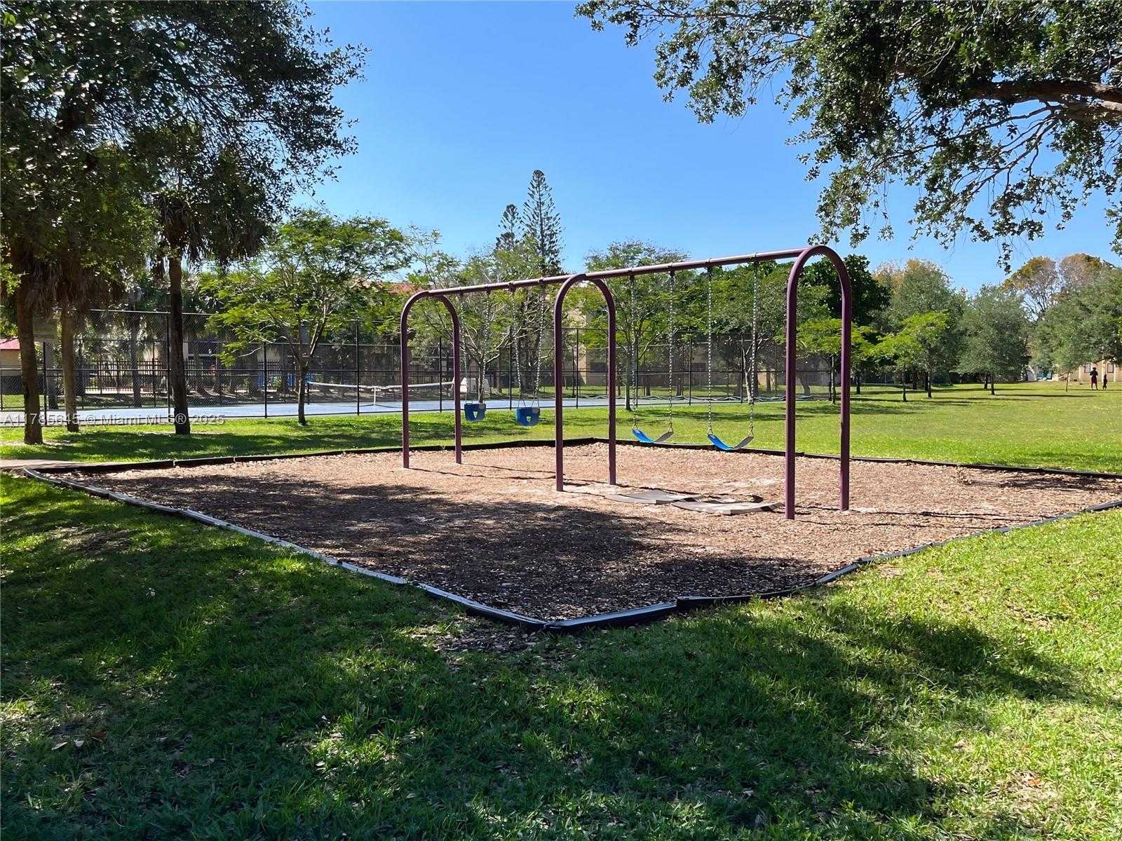 Small Image of 2091 Coral Ridge Dr, Coral Springs, FL 33071, USA Number 19
