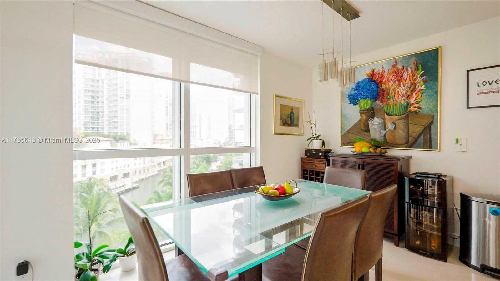 Small Image of 16500 COLLINS AVE #656, Sunny Isles Beach Number 10