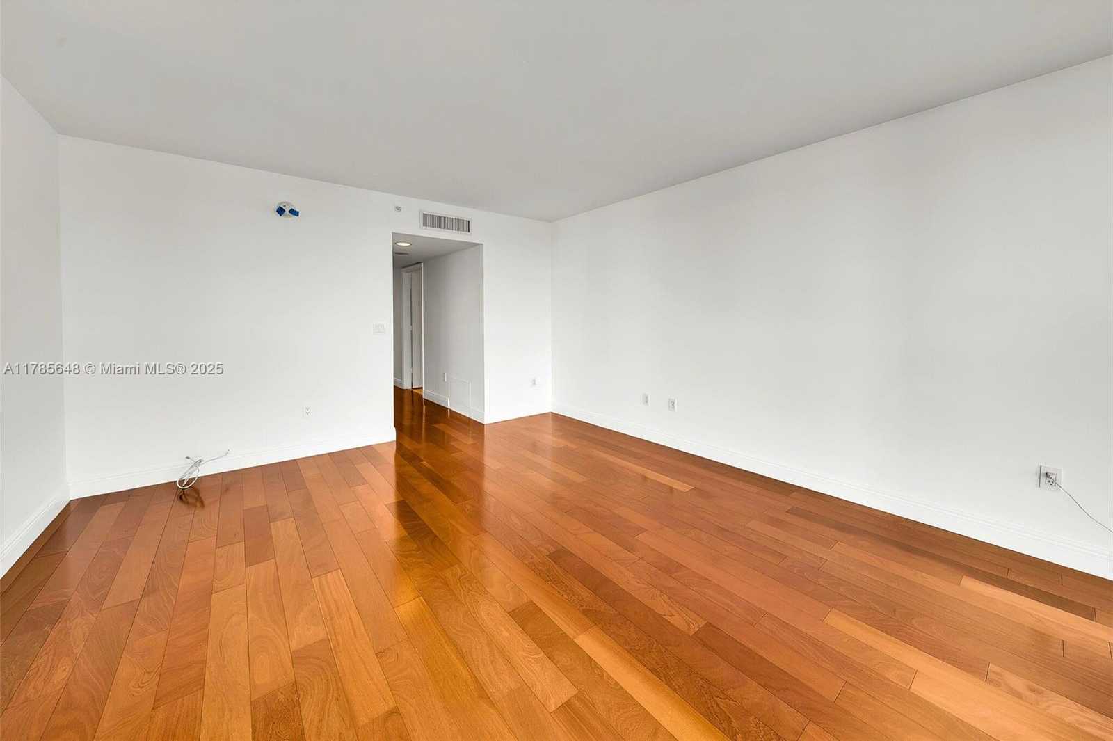 Small Image of 16500 COLLINS AVE #656, Sunny Isles Beach Number 31