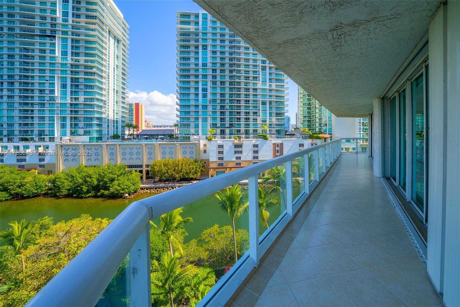 Small Image of 16500 COLLINS AVE #656, Sunny Isles Beach Number 53
