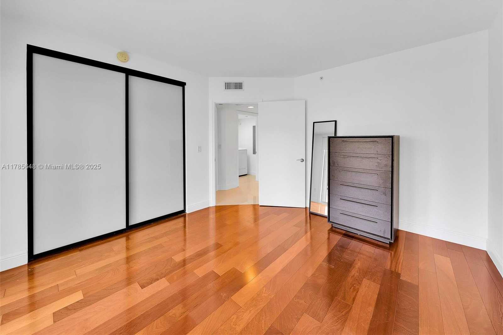Small Image of 16500 COLLINS AVE #656, Sunny Isles Beach Number 60