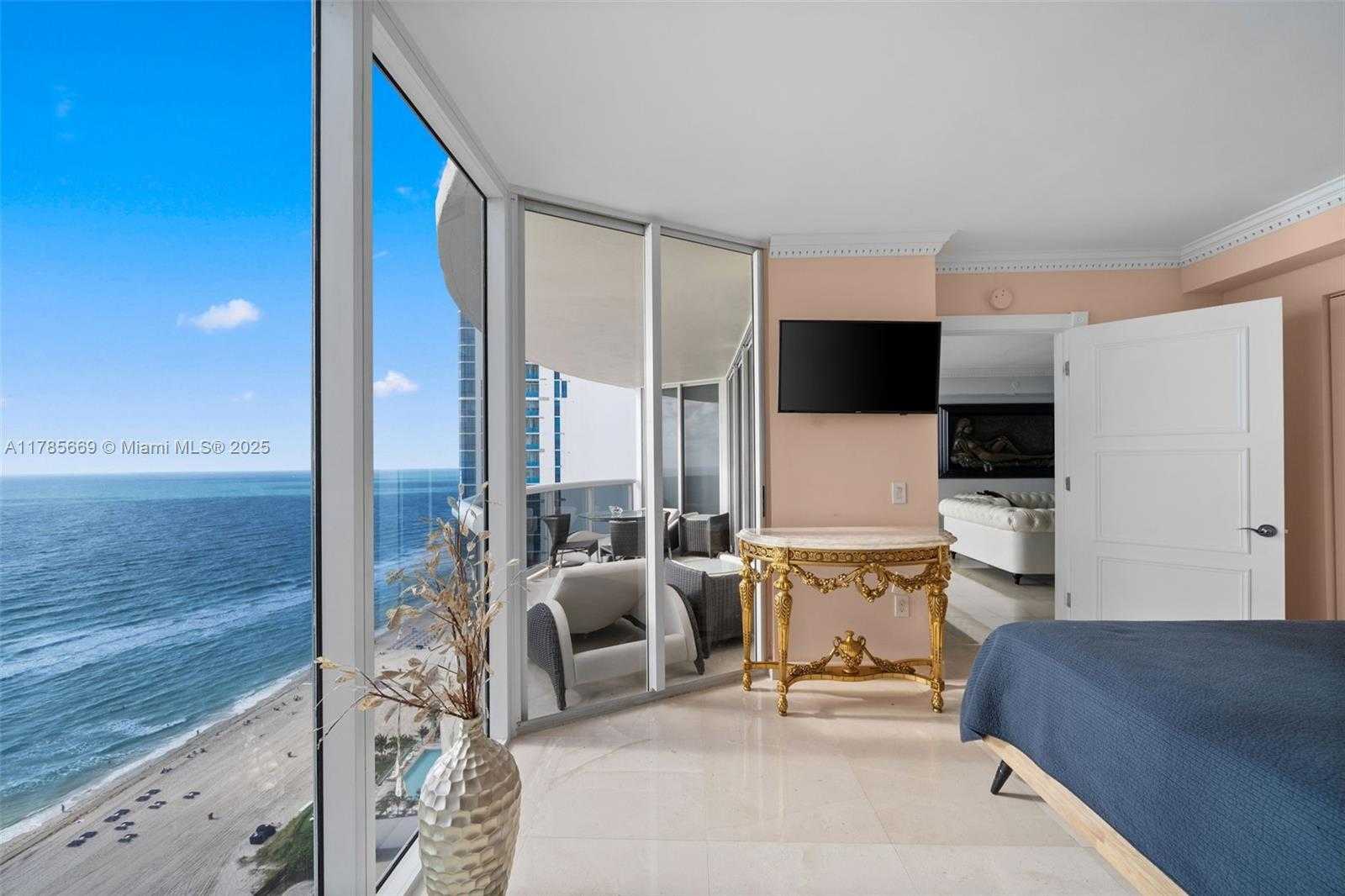 Small Image of 17555 COLLINS AVE #2703, Sunny Isles Beach Number 10
