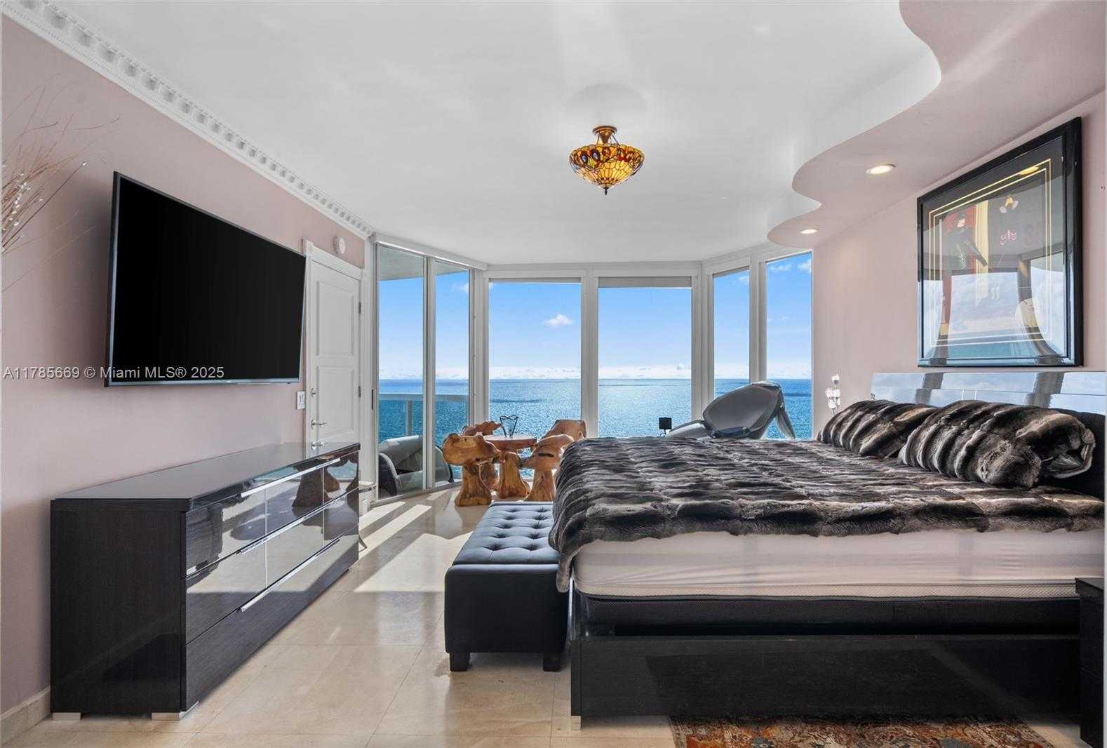 Small Image of 17555 COLLINS AVE #2703, Sunny Isles Beach Number 13