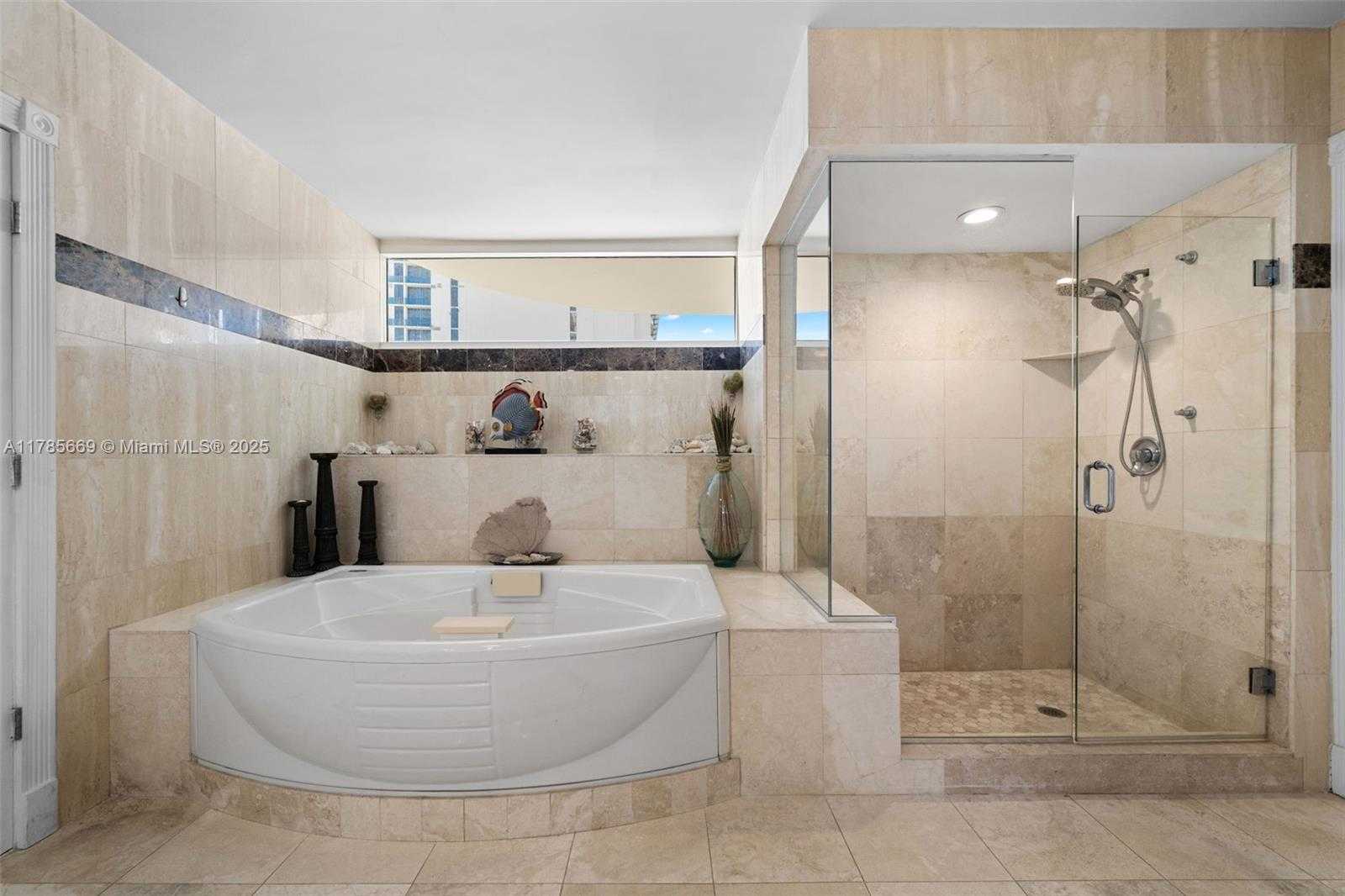 Small Image of 17555 COLLINS AVE #2703, Sunny Isles Beach Number 15