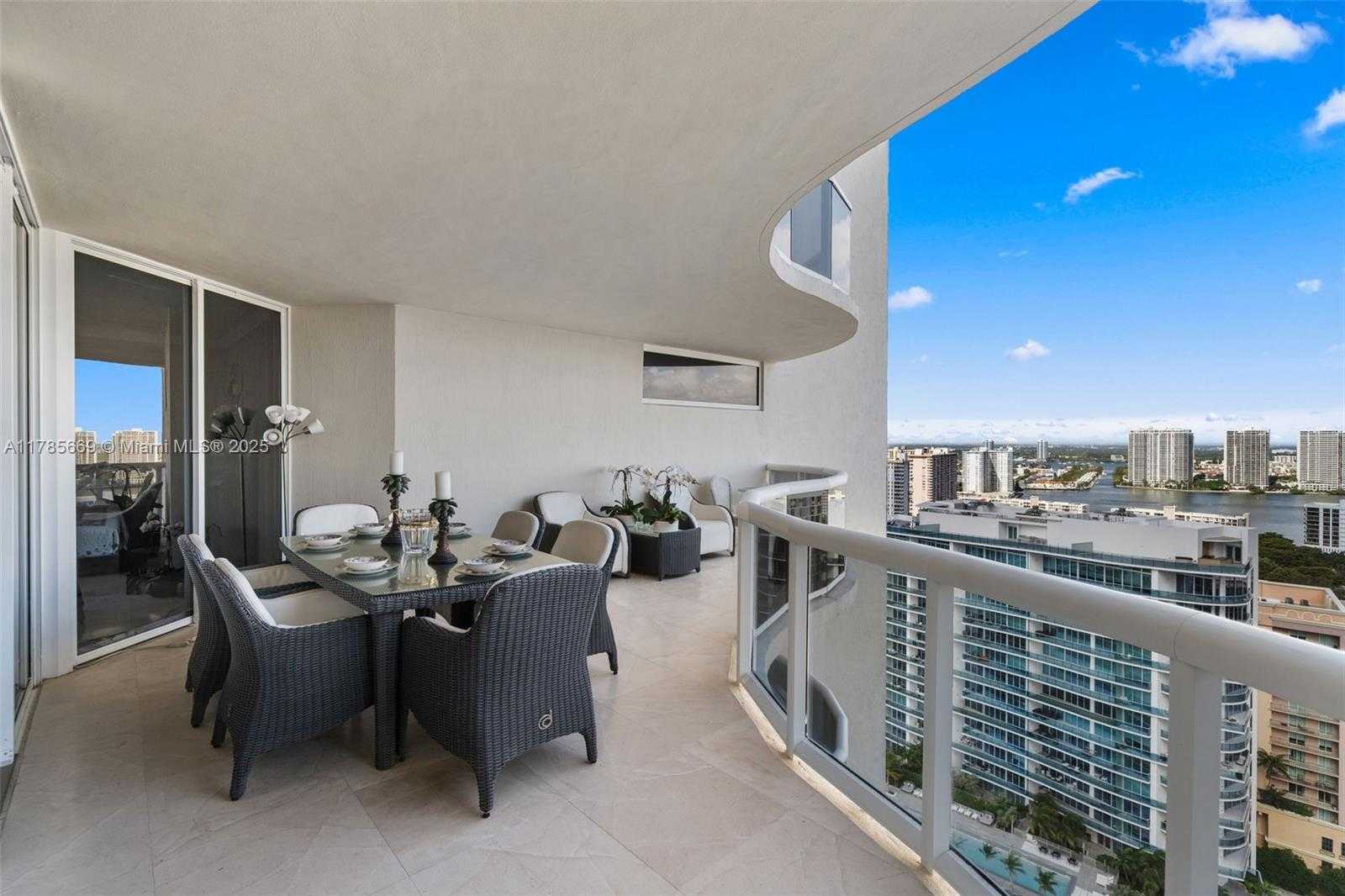 Small Image of 17555 COLLINS AVE #2703, Sunny Isles Beach Number 31