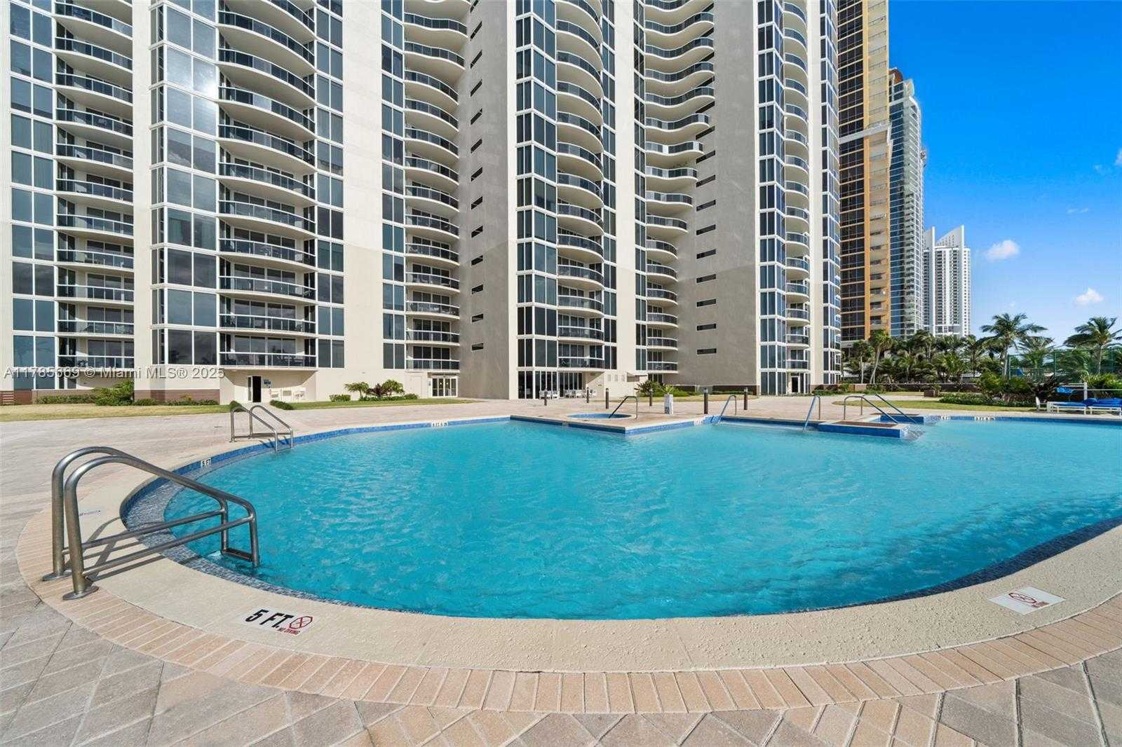 Small Image of 17555 COLLINS AVE #2703, Sunny Isles Beach Number 35