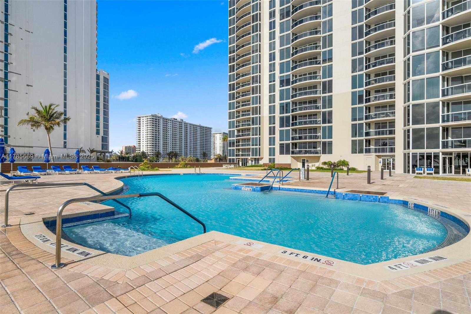 Small Image of 17555 COLLINS AVE #2703, Sunny Isles Beach Number 36