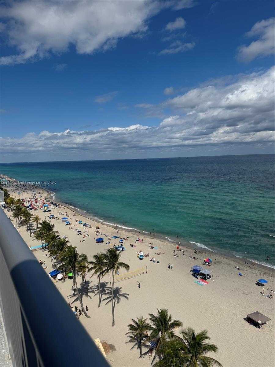 Small Image of 400 NORTH SURF RD #RGB, Hollywood Number 5