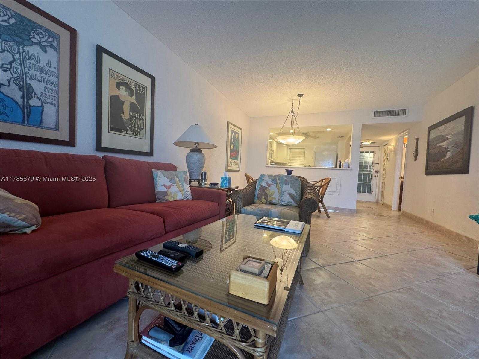 Small Image of 400 NORTH SURF RD #RGB, Hollywood Number 7