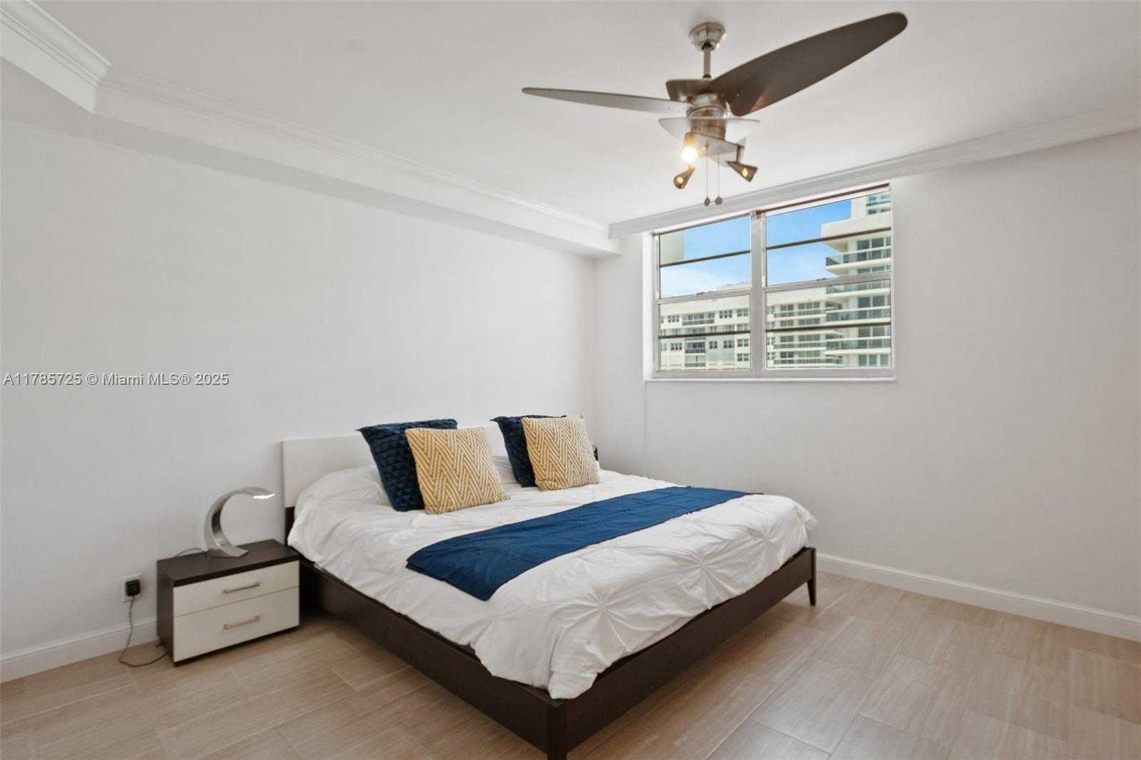 Small Image of 3001 SOUTH OCEAN DR #1407, Hollywood Number 13