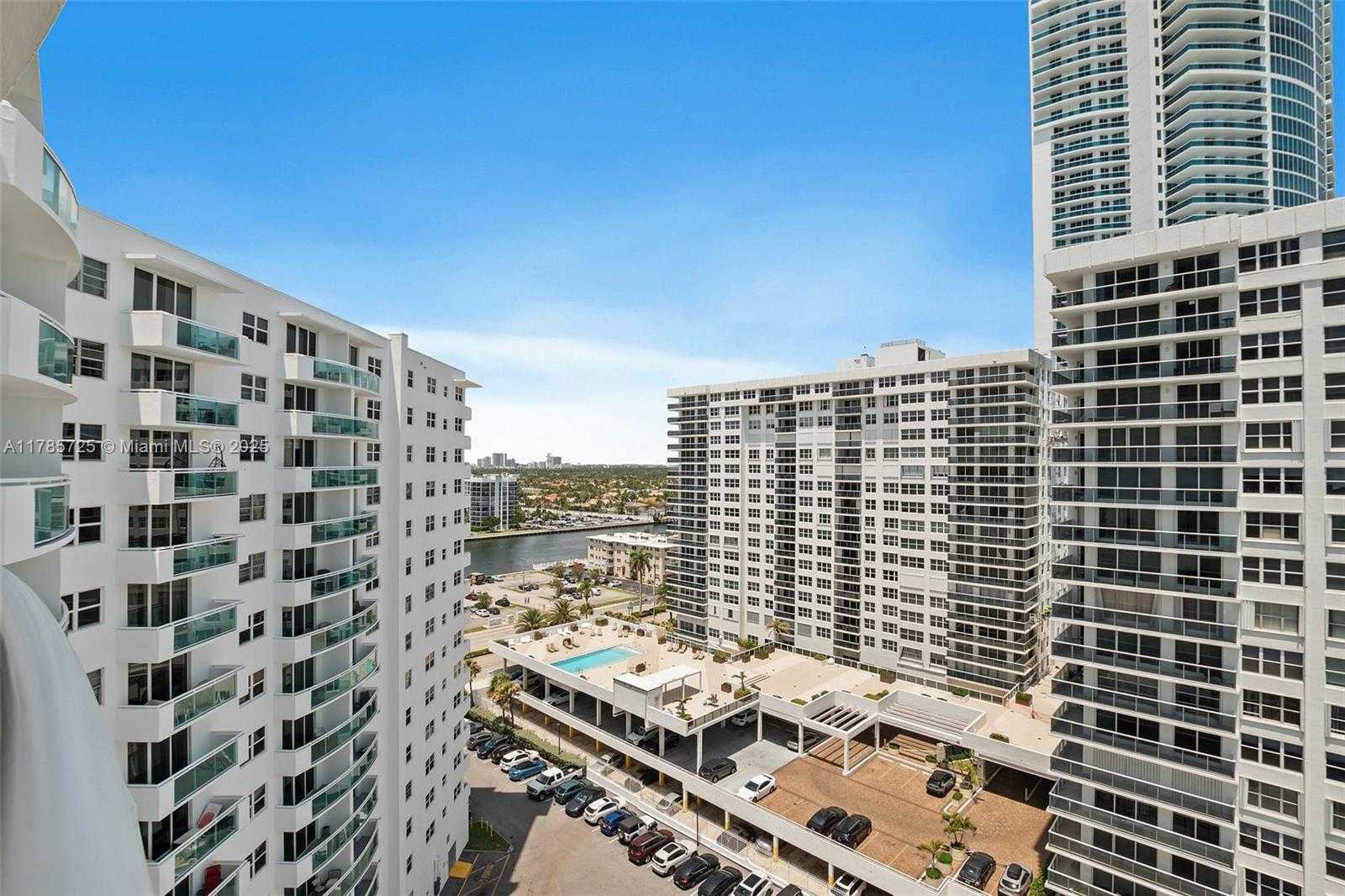 Small Image of 3001 SOUTH OCEAN DR #1407, Hollywood Number 19