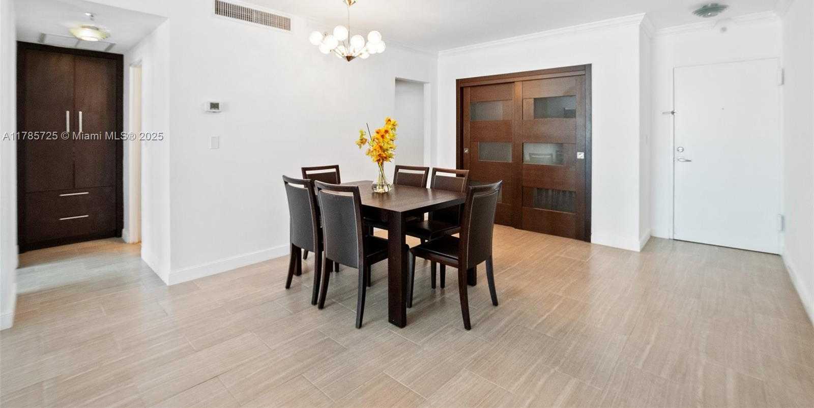 Small Image of 3001 SOUTH OCEAN DR #1407, Hollywood Number 7