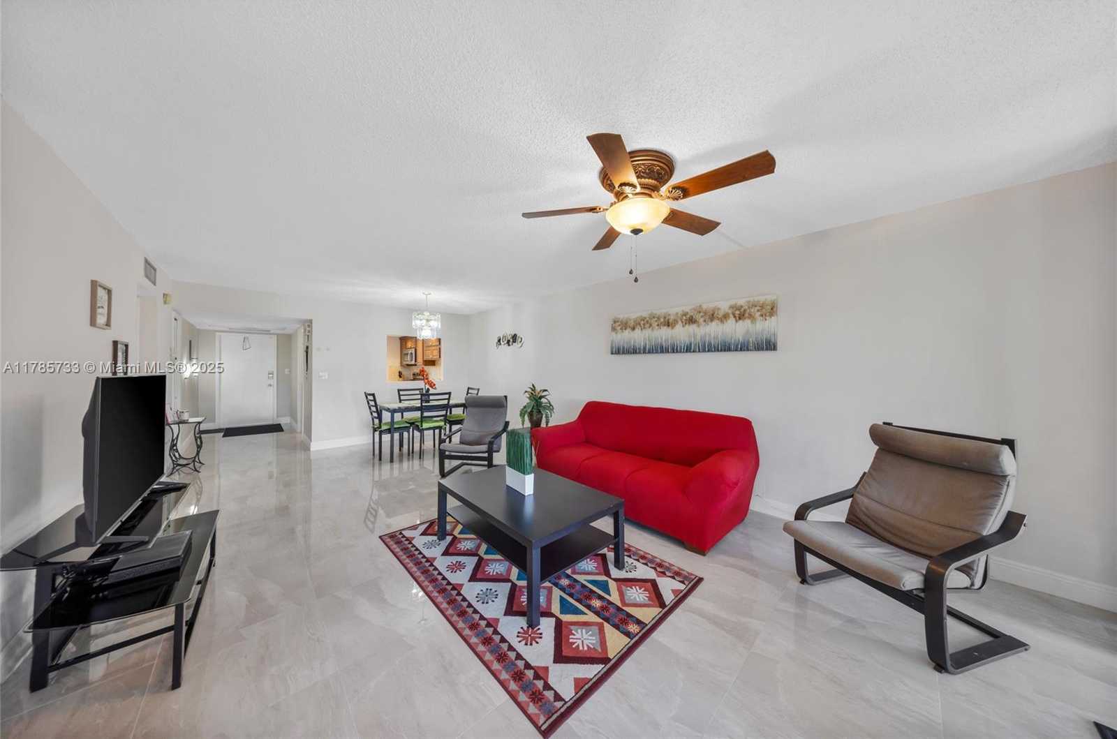 Small Image of 3090 #111, Pompano Beach Number 10