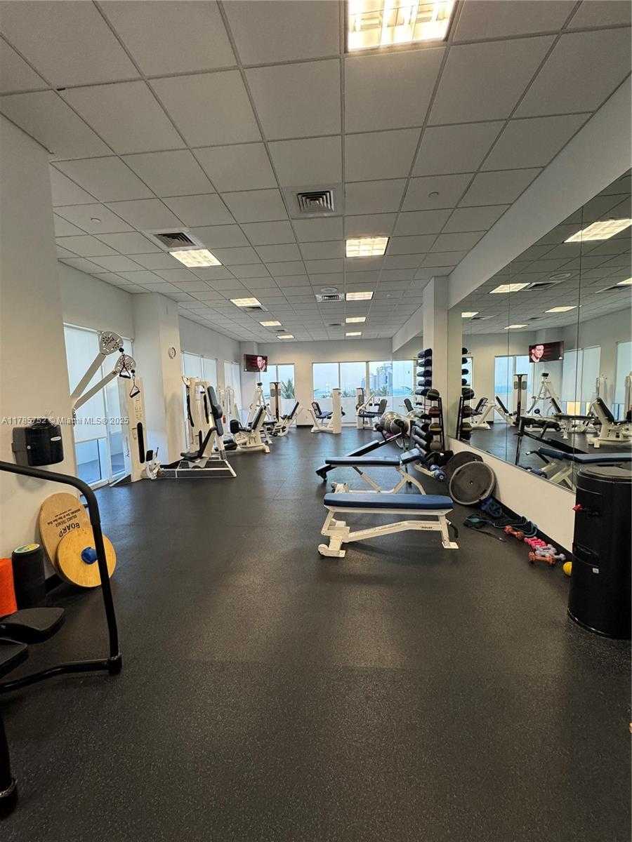 Small Image of 6365 COLLINS AVE #805, Miami Beach Number 23