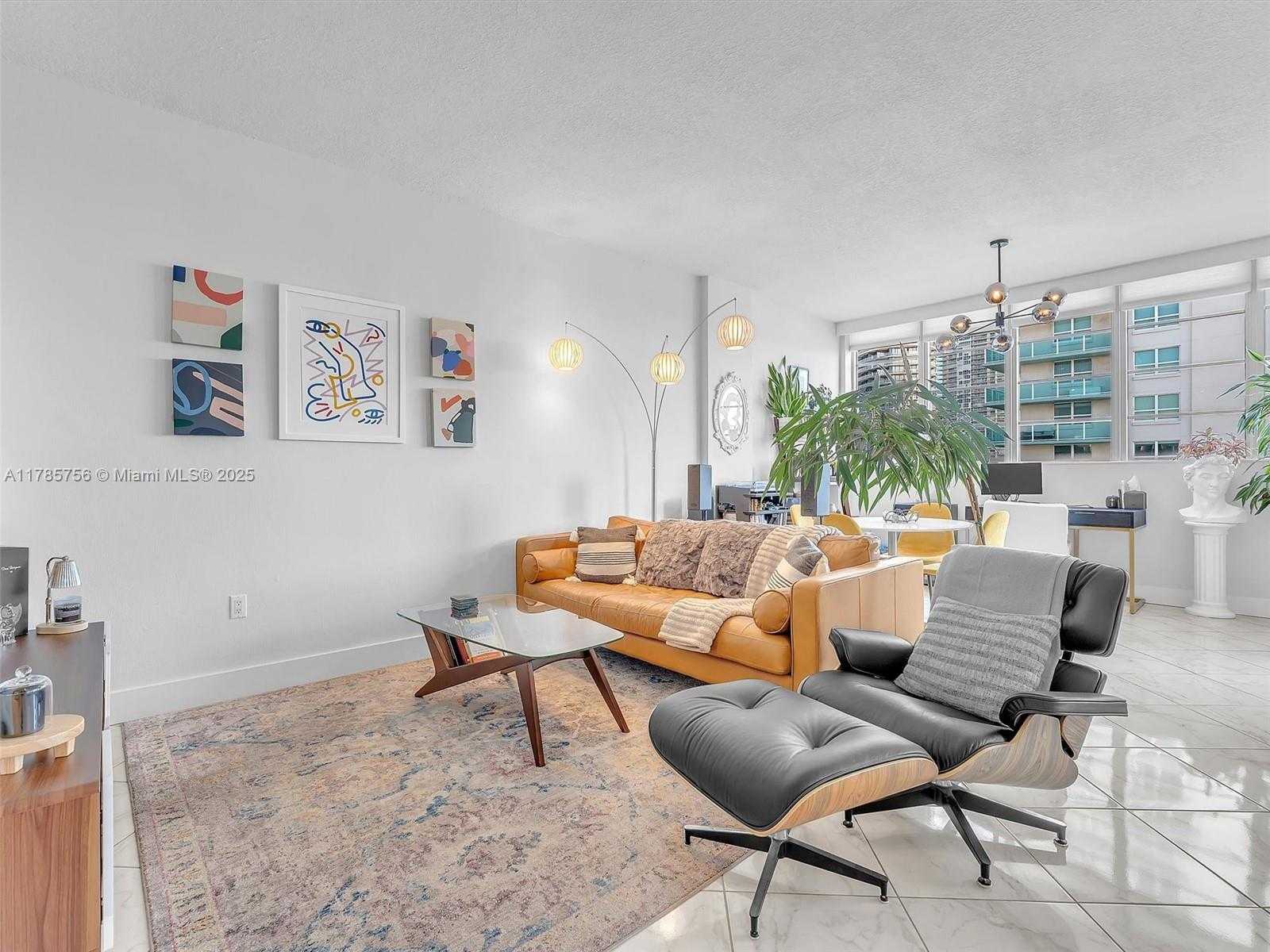 Small Image of 800 WEST AVE #PH06, Miami Beach Number 8