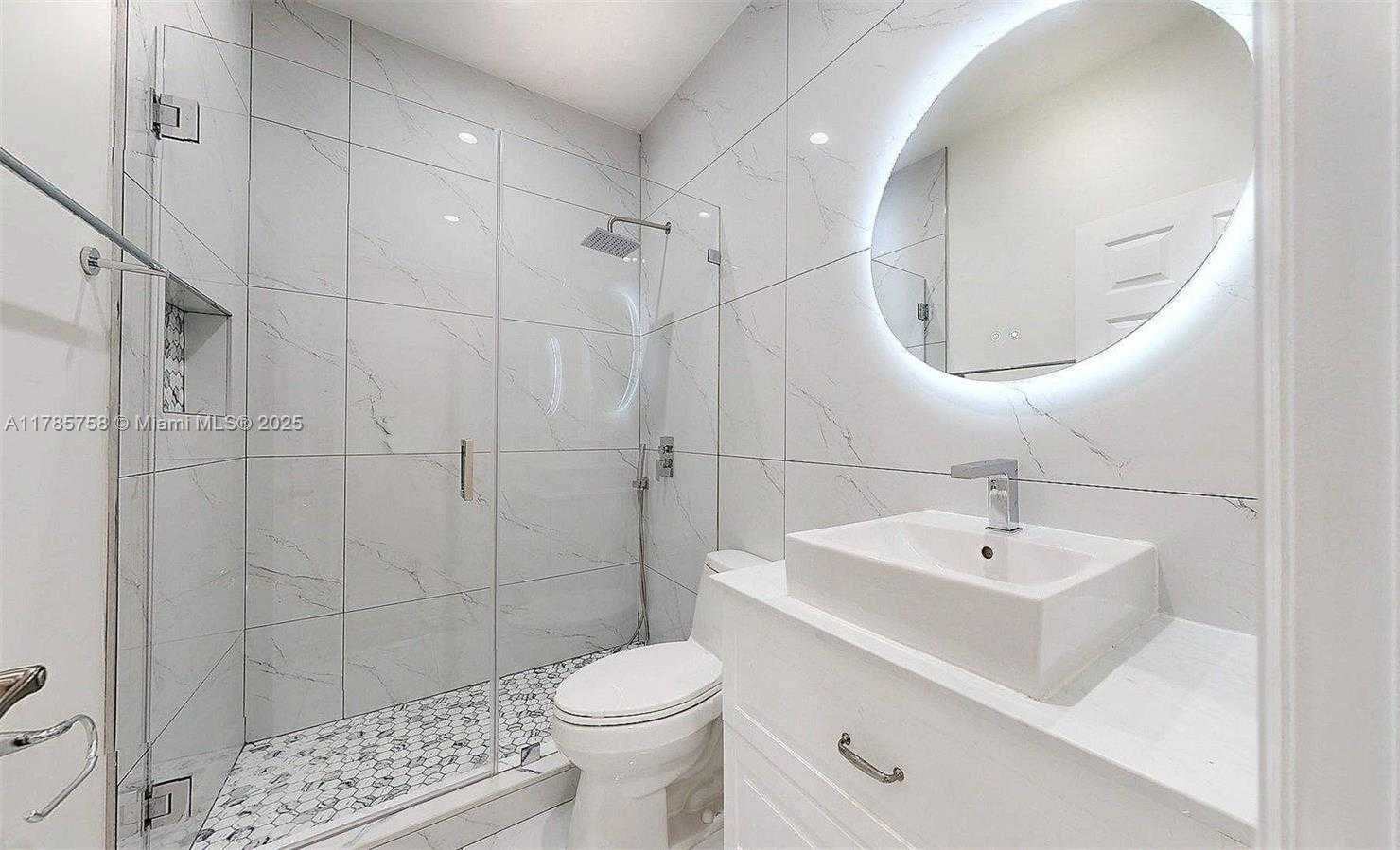 Small Image of 9231 WEST 32ND LN, Hialeah Number 35