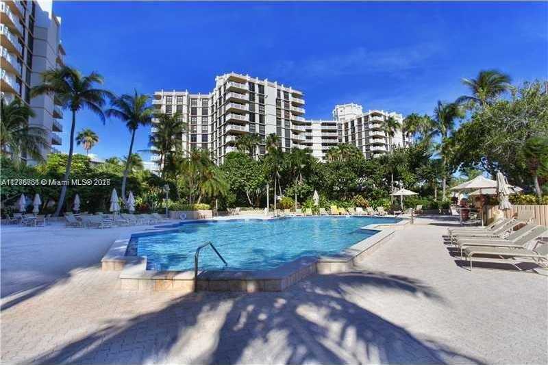 Small Image of 1111 CRANDON BLVD #B804, Key Biscayne Number 15