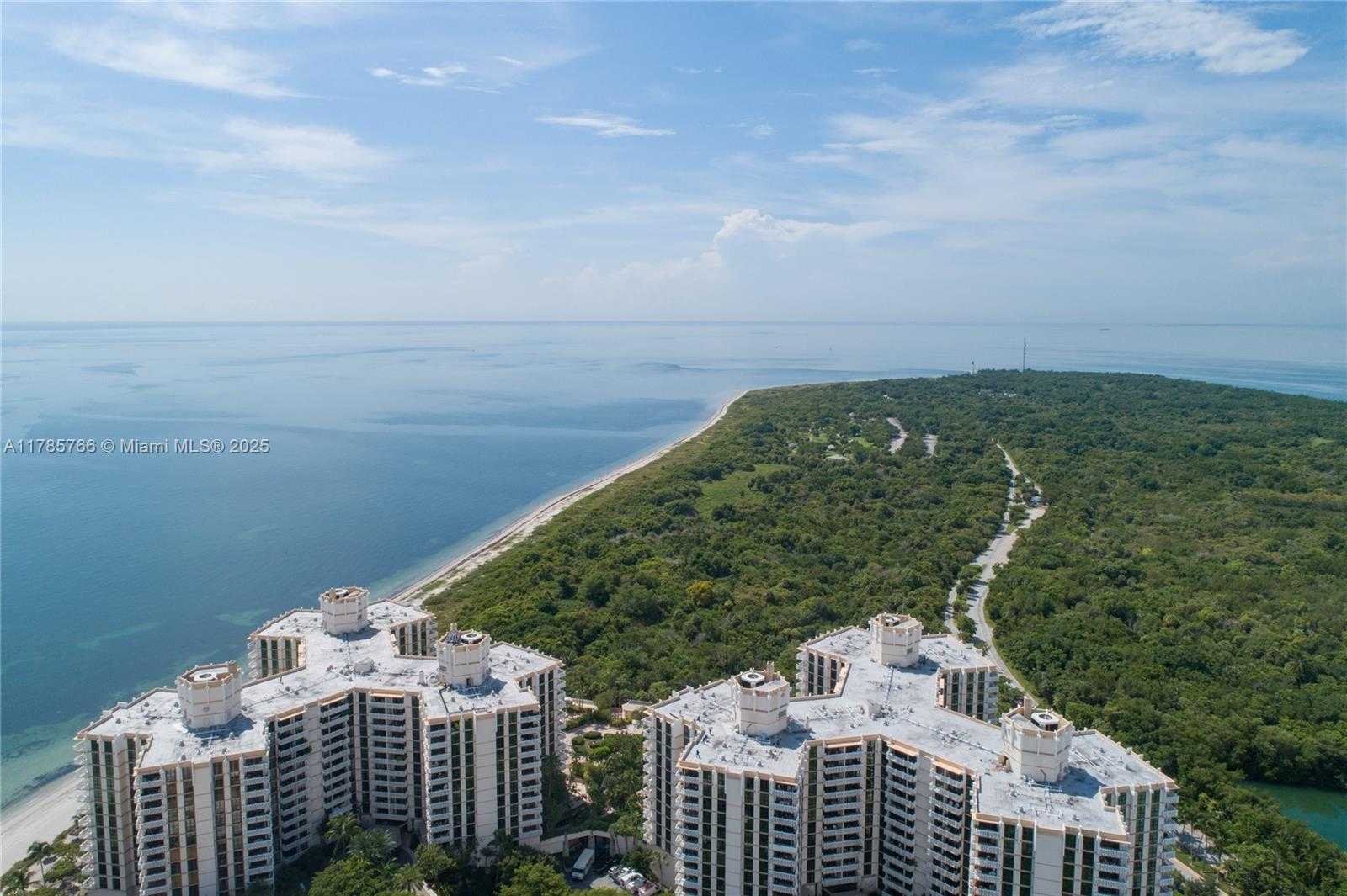 Small Image of 1111 CRANDON BLVD #B804, Key Biscayne Number 16