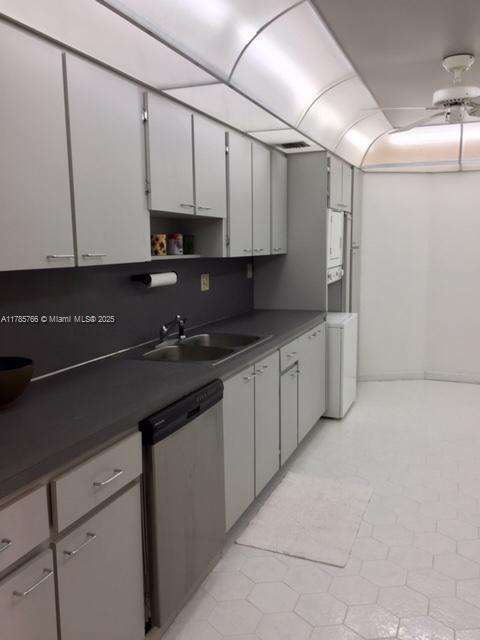 Small Image of 1111 CRANDON BLVD #B804, Key Biscayne Number 9