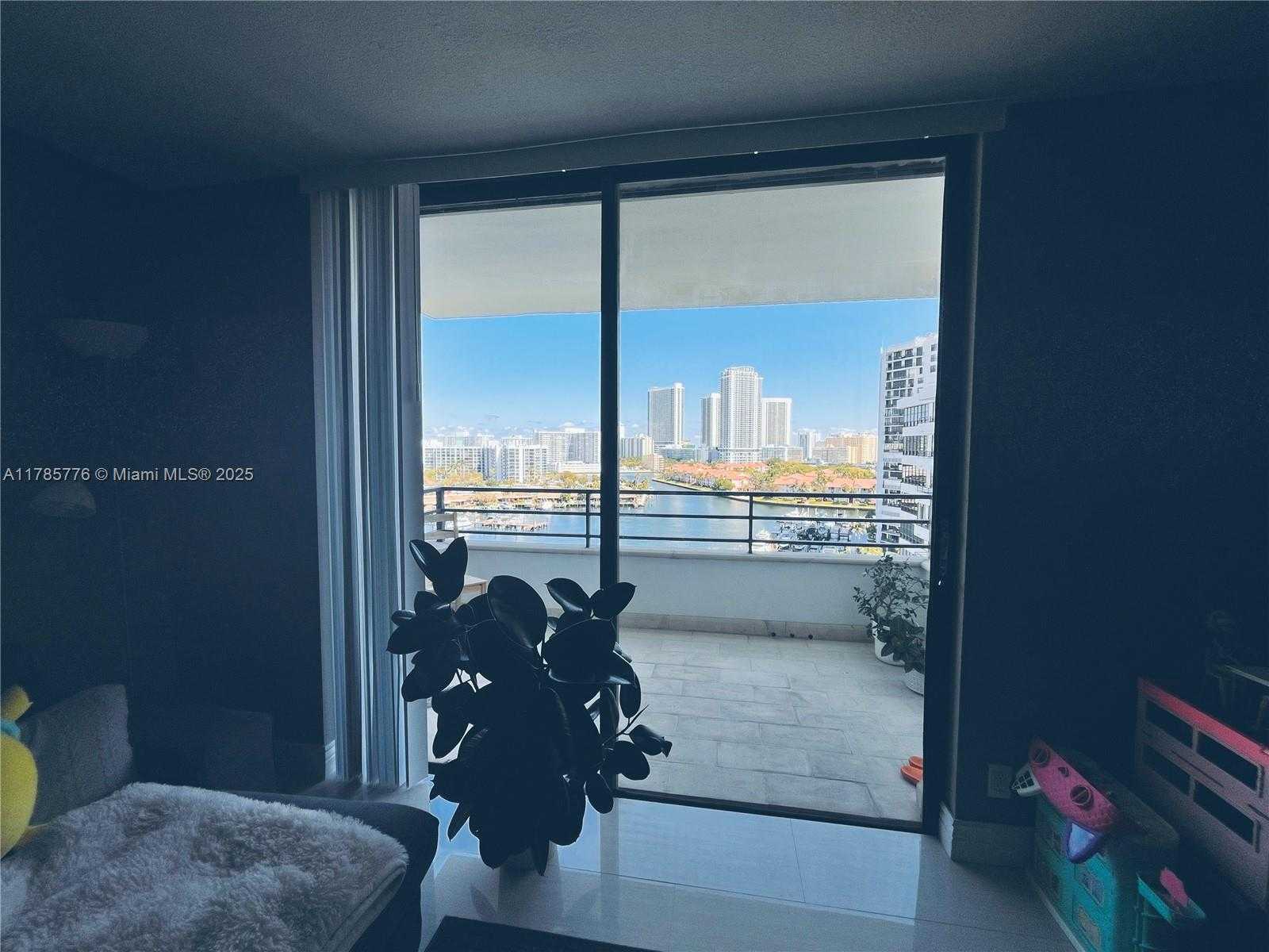 Small Image of 500 THREE ISLANDS BLVD #802, Hallandale Beach Number 11
