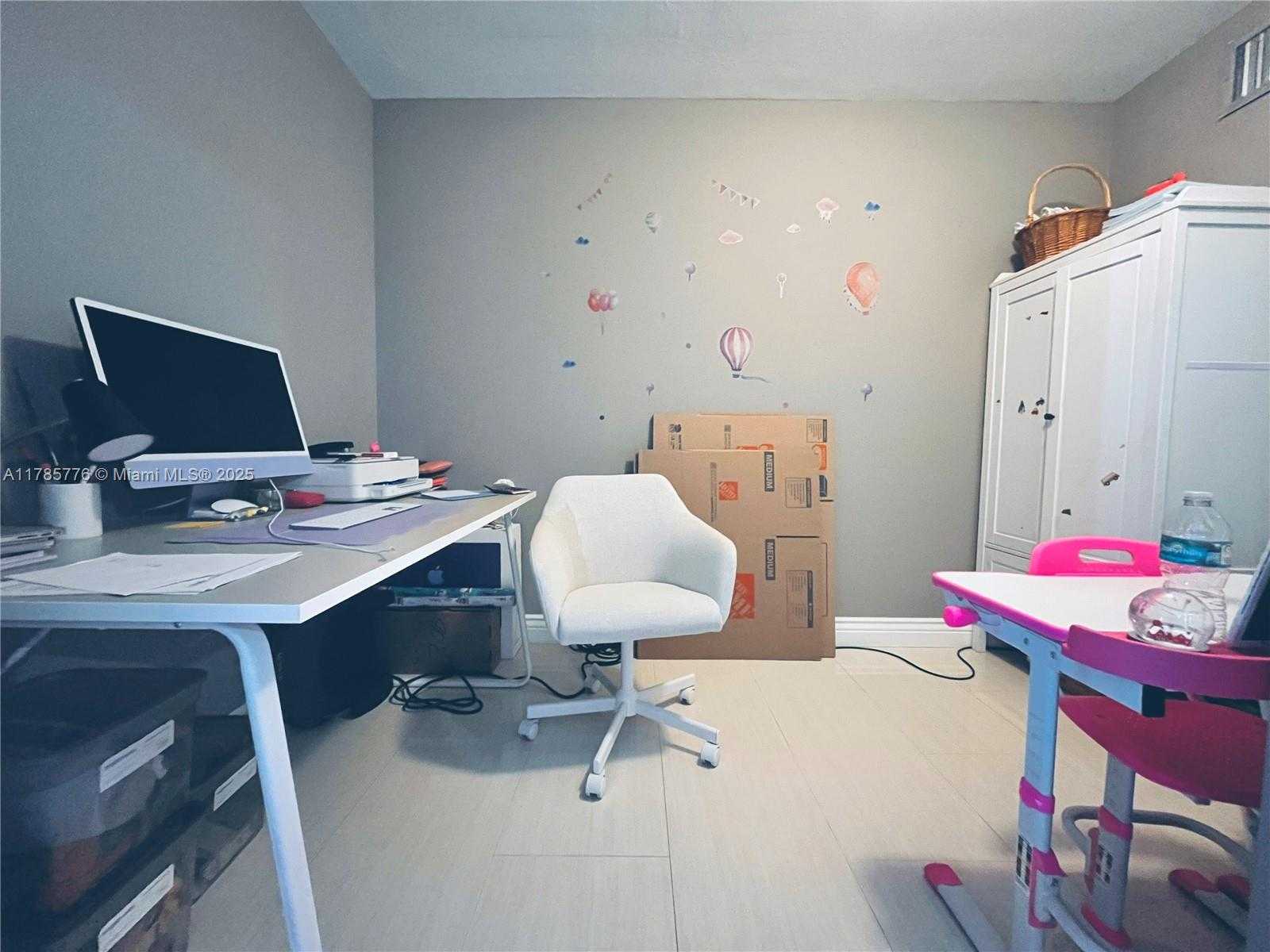 Small Image of 500 THREE ISLANDS BLVD #802, Hallandale Beach Number 12