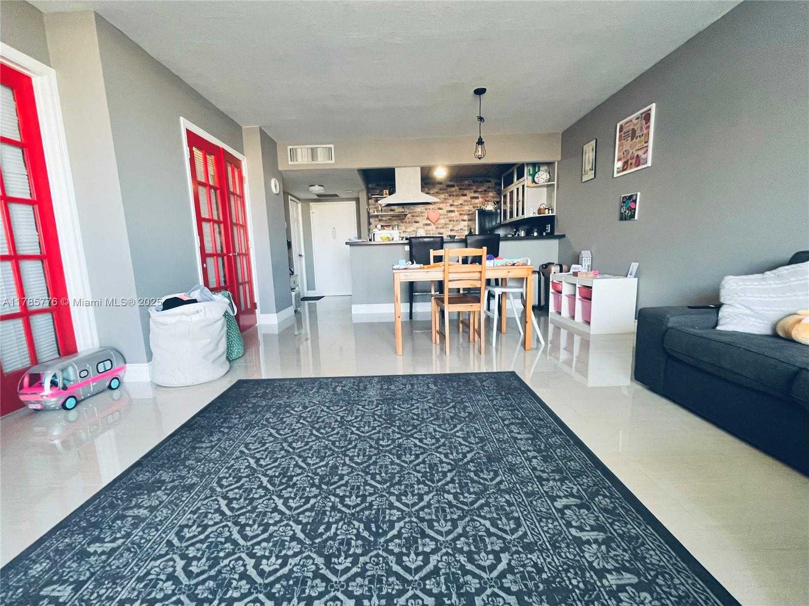 Small Image of 500 THREE ISLANDS BLVD #802, Hallandale Beach Number 9
