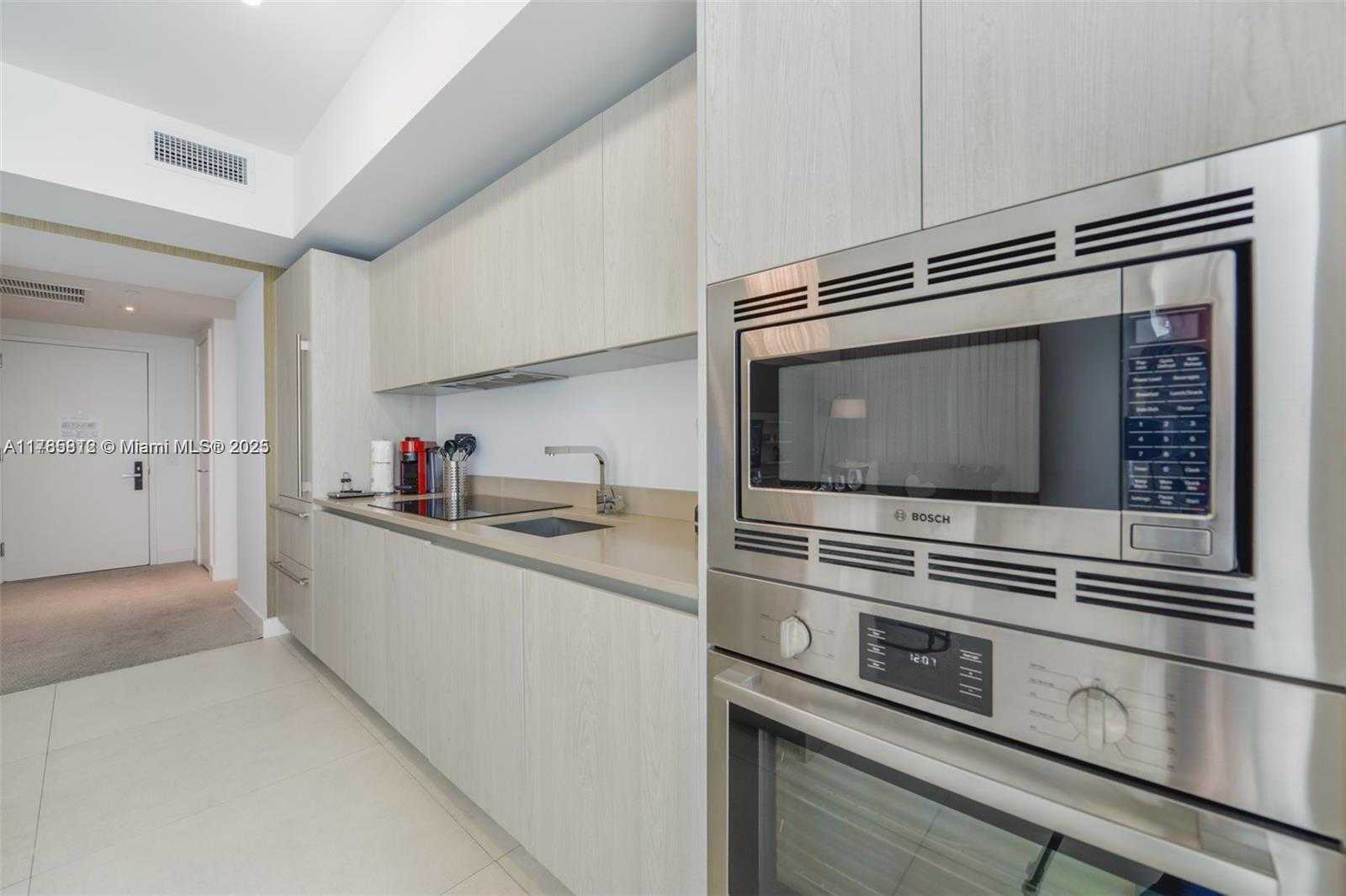 Small Image of 4111 SOUTH OCEAN DR #2711, Hollywood Number 6