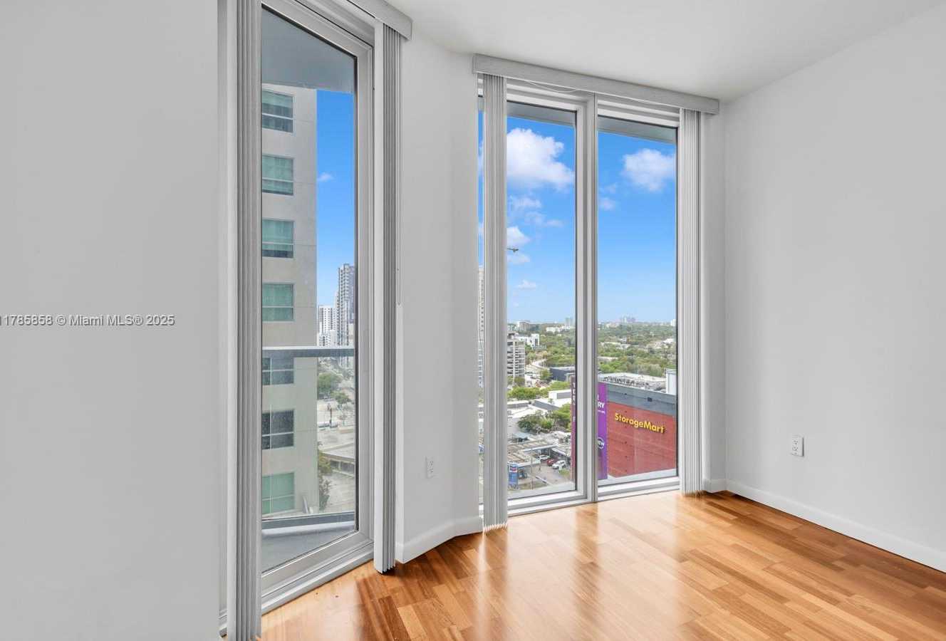 Small Image of 185 SOUTH WEST 7 ST #1508, Miami Number 11