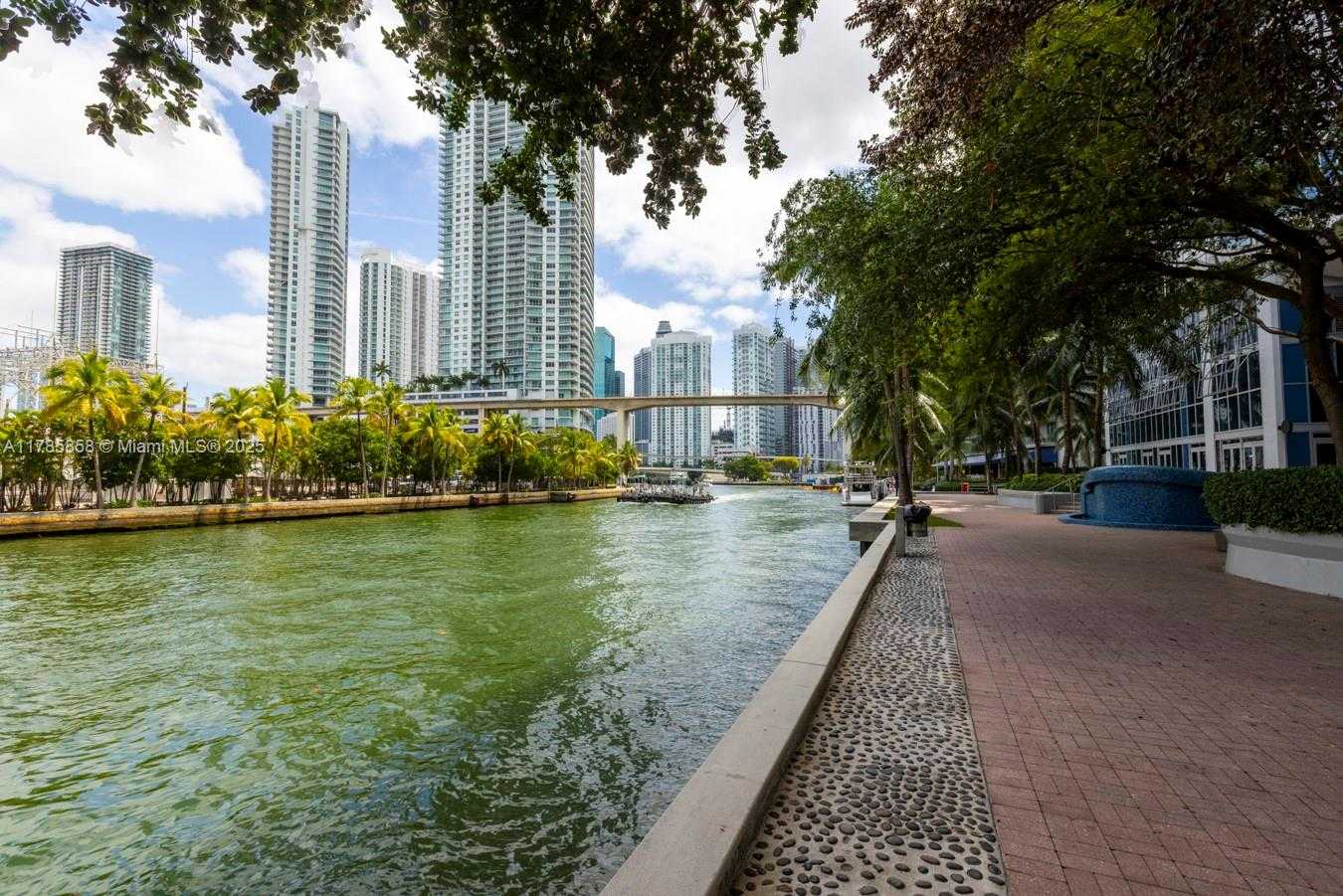 Small Image of 185 SOUTH WEST 7 ST #1508, Miami Number 21
