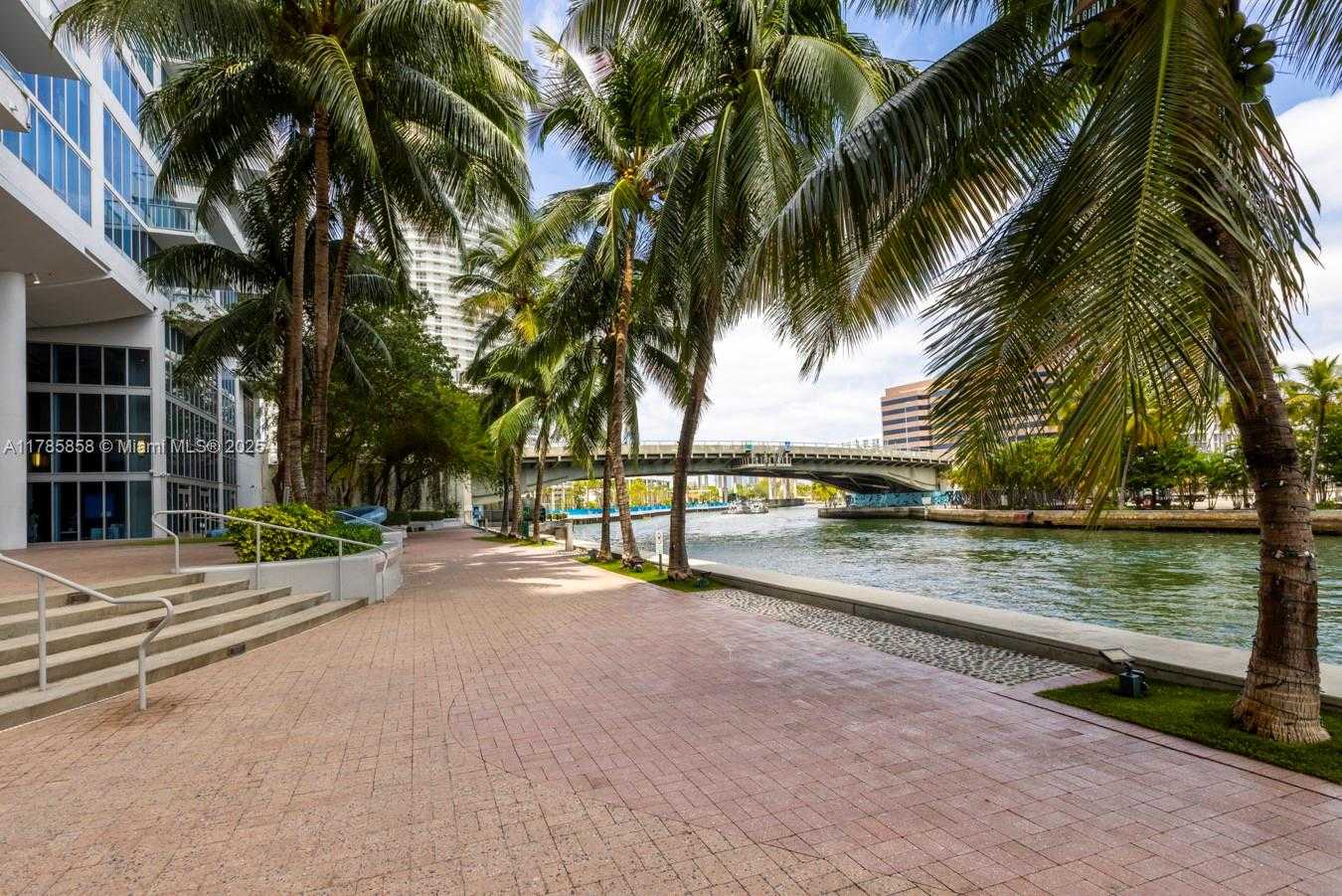 Small Image of 185 SOUTH WEST 7 ST #1508, Miami Number 23