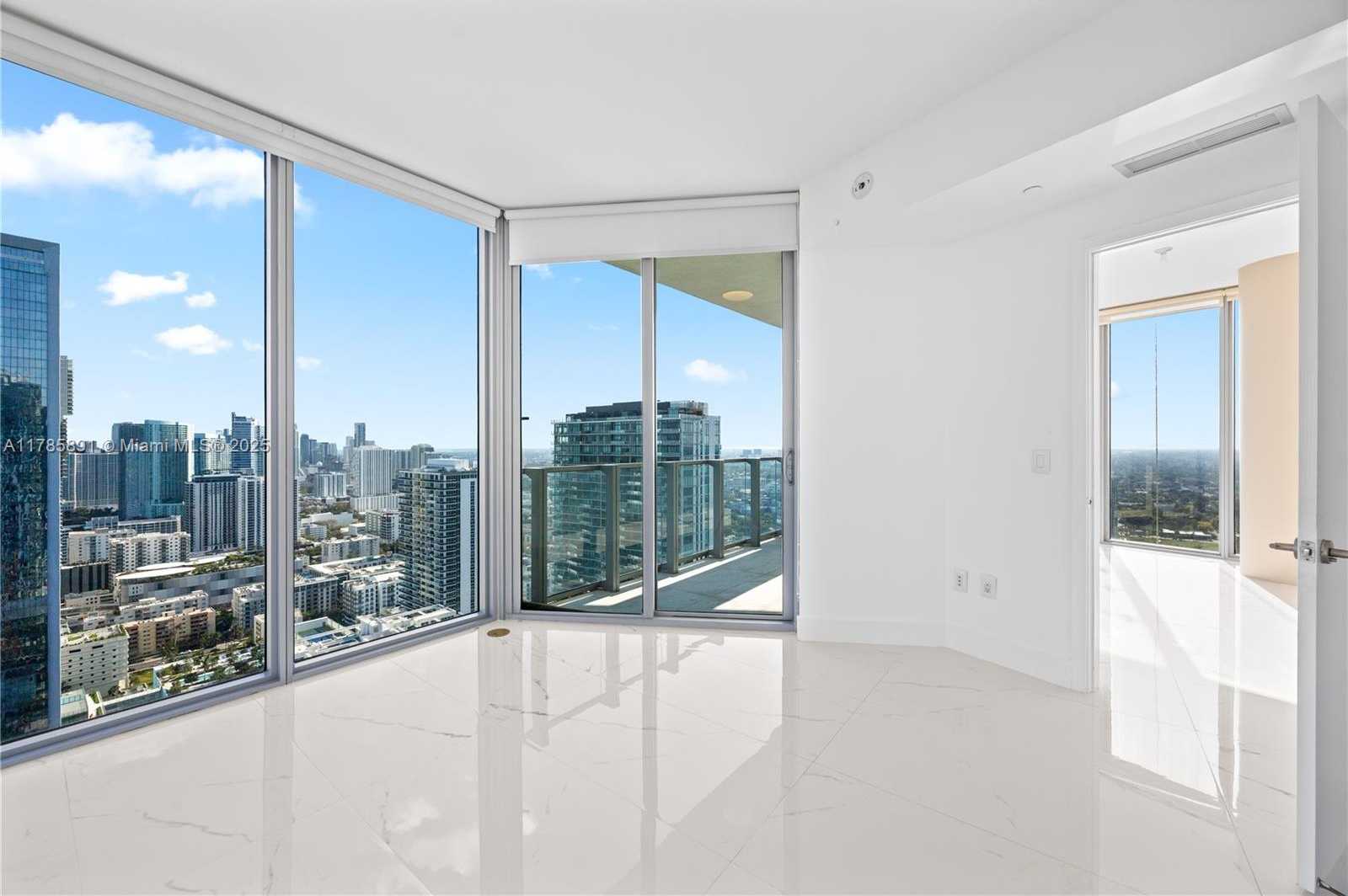 Small Image of 2900 NORTH EAST 7TH AVE #4009, Miami Number 14