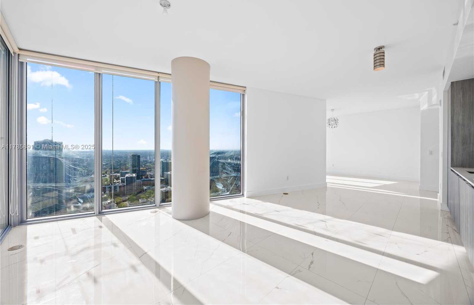 Small Image of 2900 NORTH EAST 7TH AVE #4009, Miami Number 15