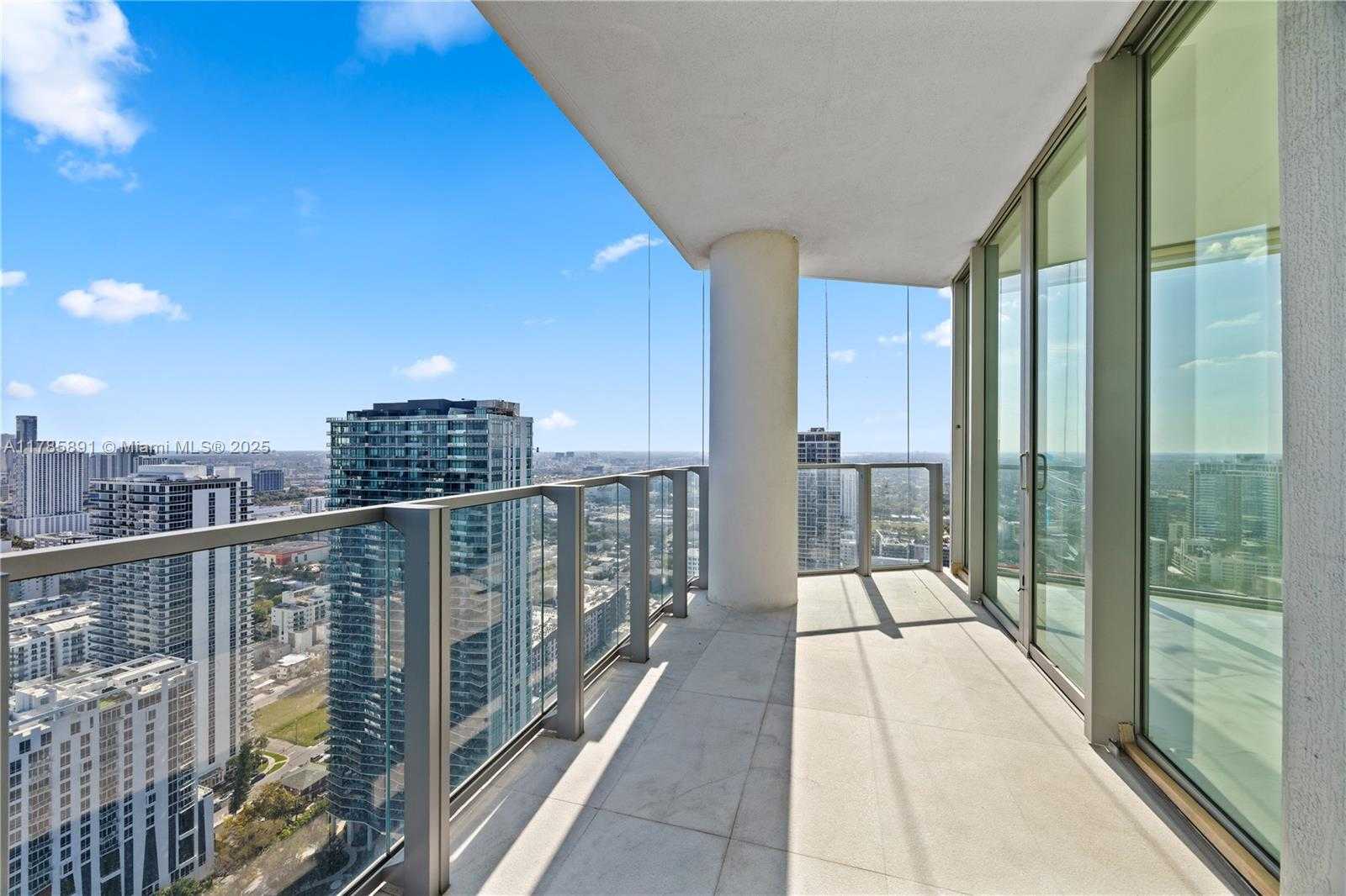 Small Image of 2900 NORTH EAST 7TH AVE #4009, Miami Number 5
