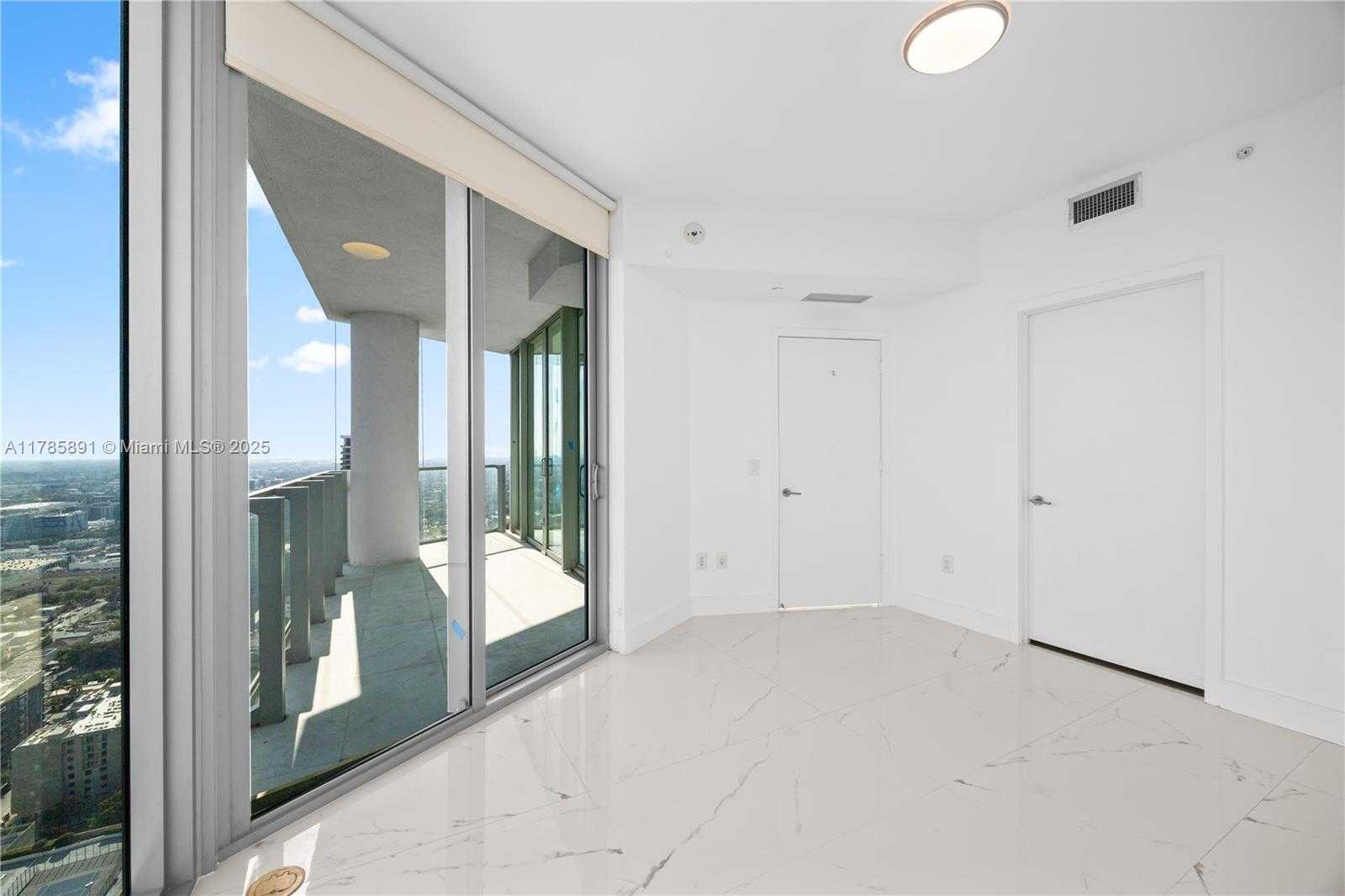 Small Image of 2900 NORTH EAST 7TH AVE #4009, Miami Number 9