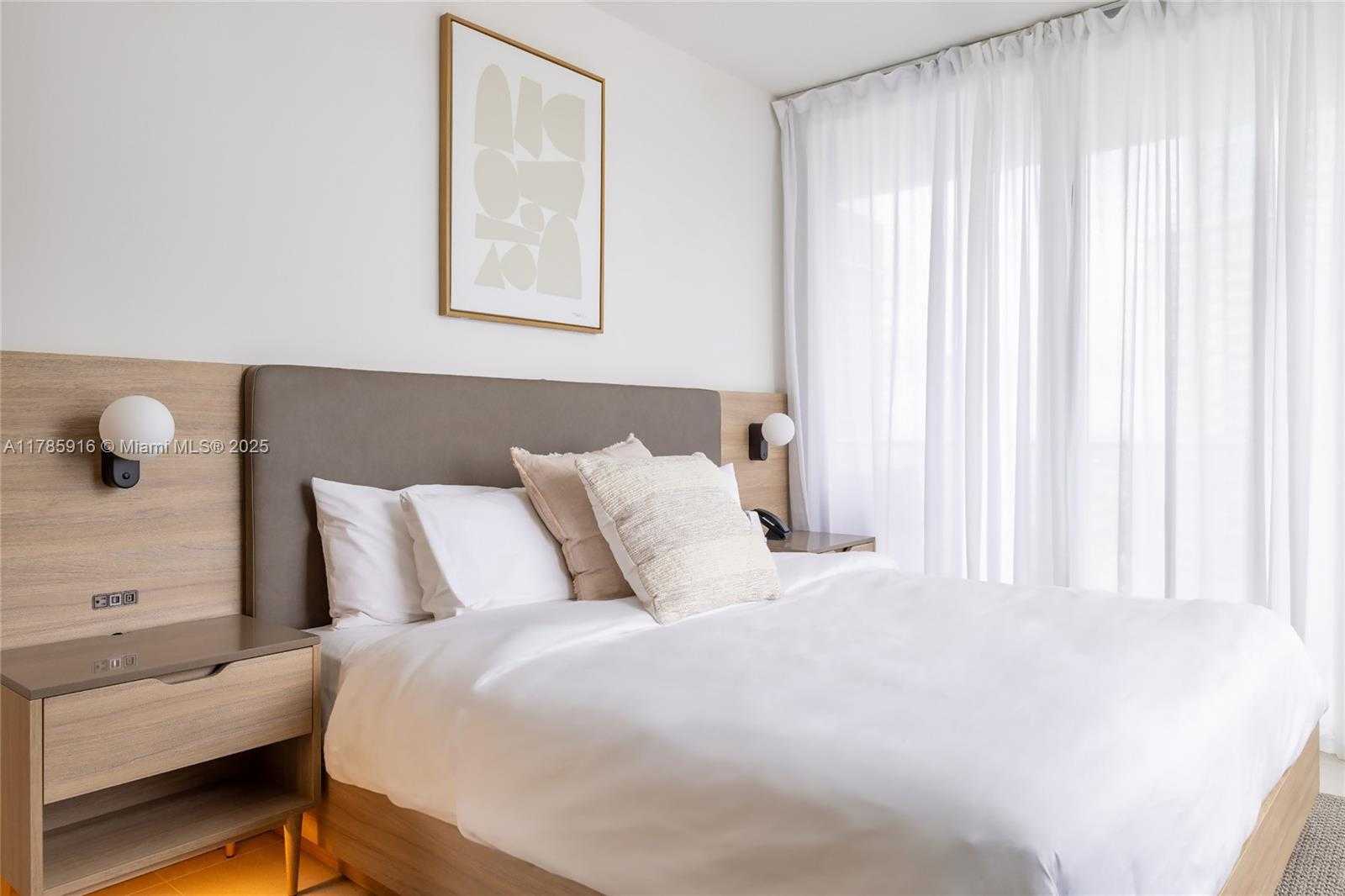 Small Image of 159 NORTH EAST 6TH ST #3701, Miami Number 31