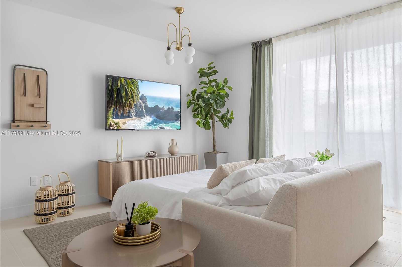 Small Image of 159 NORTH EAST 6TH ST #3701, Miami Number 45