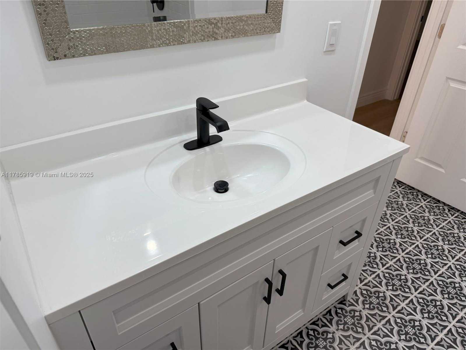 Small Image of 16528 BRIDGE END RD, Miami Lakes Number 16