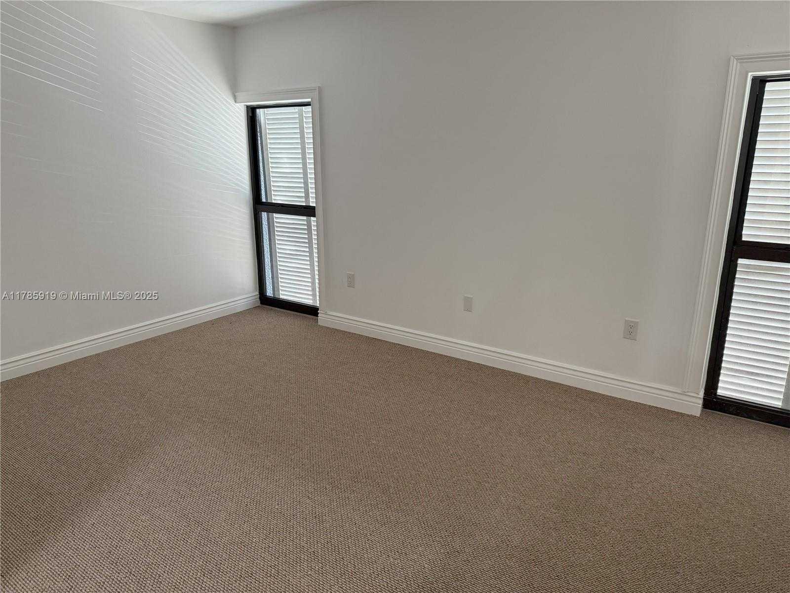 Small Image of 16528 BRIDGE END RD, Miami Lakes Number 20