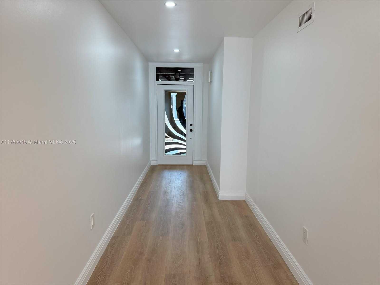 Small Image of 16528 BRIDGE END RD, Miami Lakes Number 3