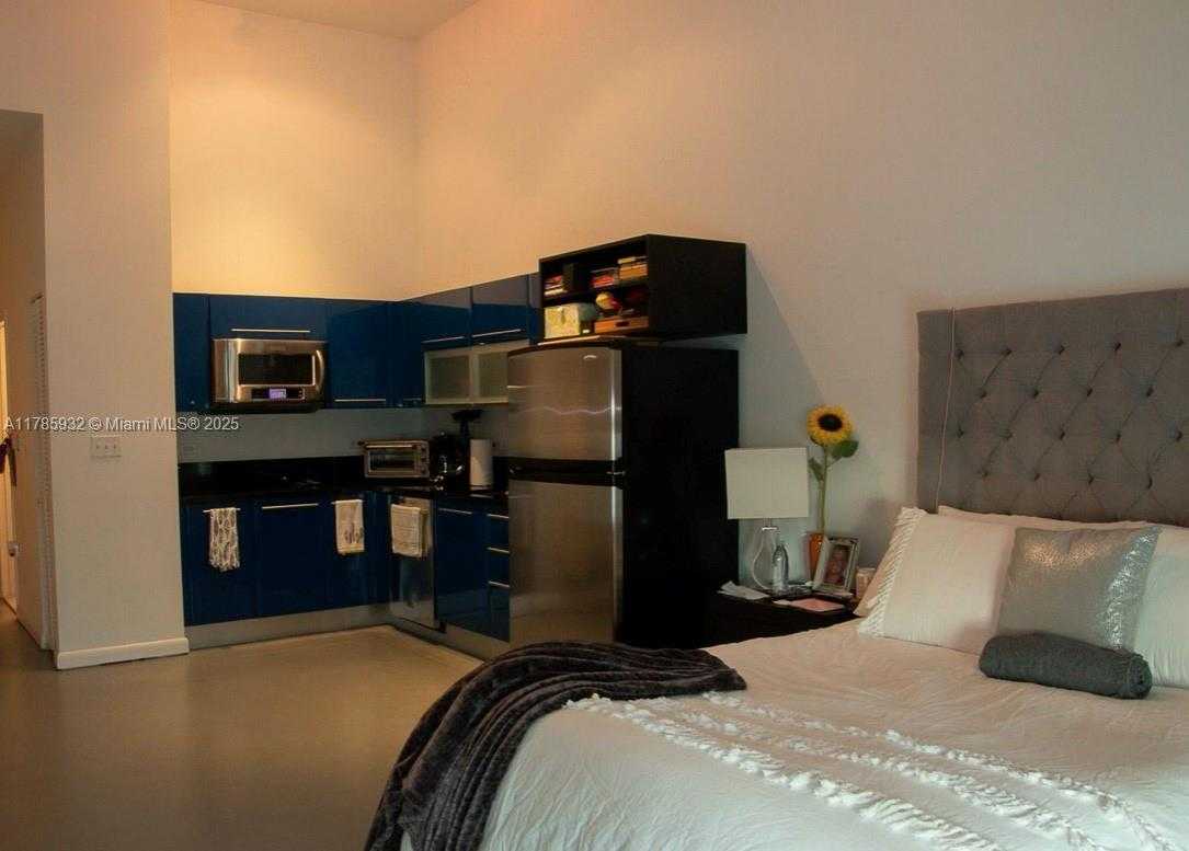Small Image of 253 NORTH EAST 2ND ST #324, Miami Number 20