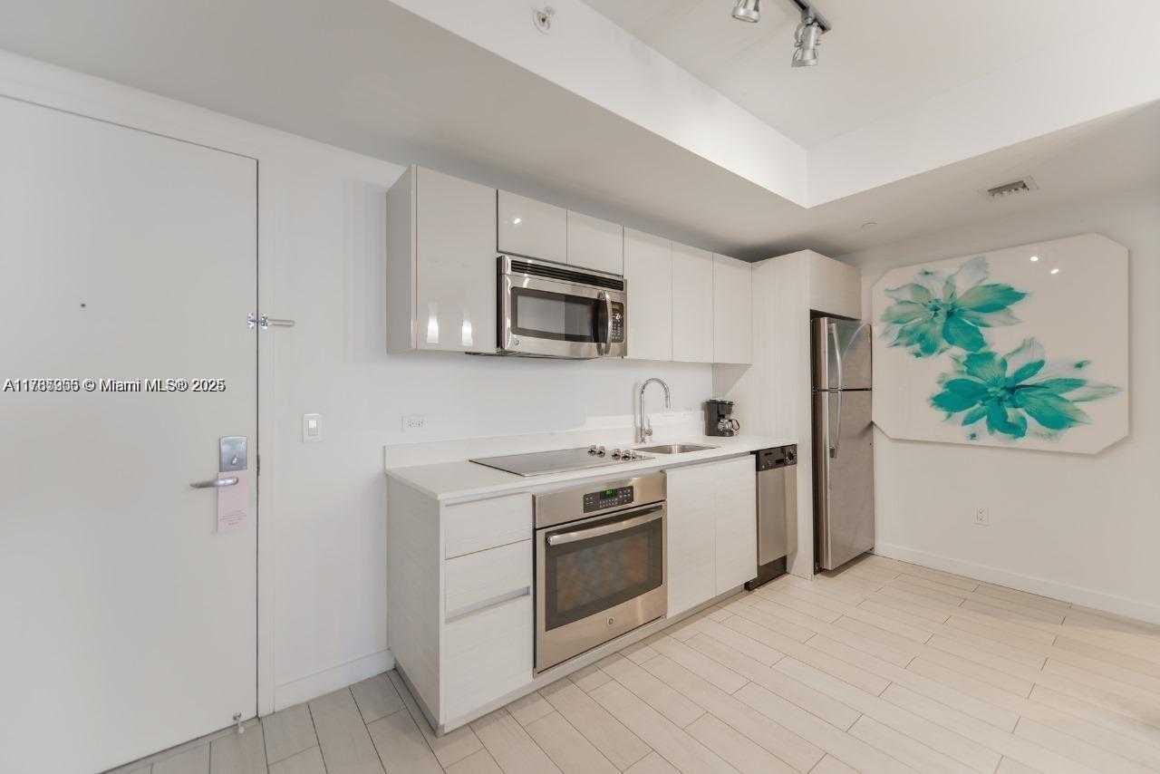 Small Image of 2602 EAST HALLANDALE BEACH BLVD #R1907, Hallandale Beach Number 3