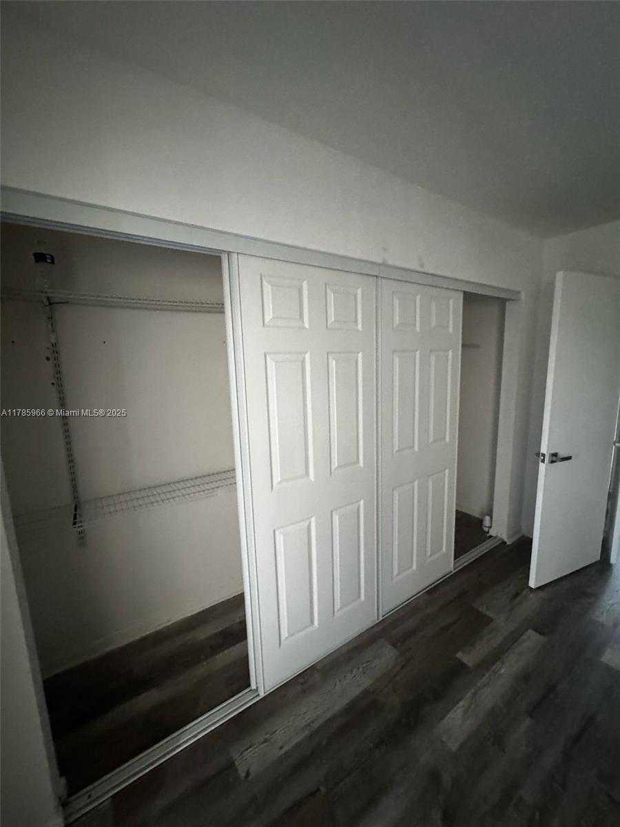 Small Image of 22 SUFFOLK A #22, Boca Raton Number 21