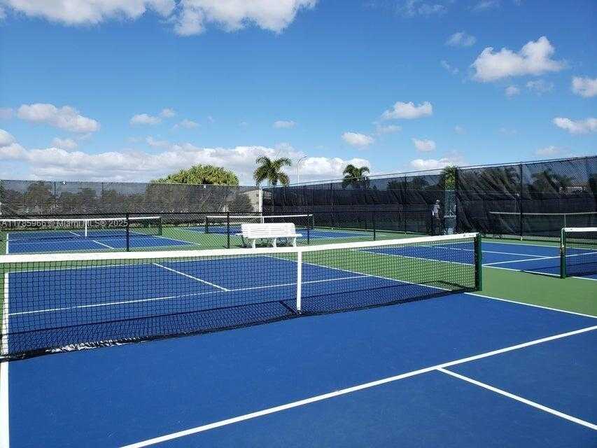 Small Image of 22 SUFFOLK A #22, Boca Raton Number 27
