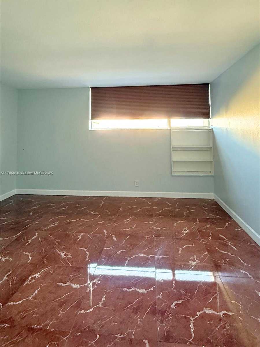 Small Image of 942 NORTH EAST 199TH ST #4A, Miami Number 13