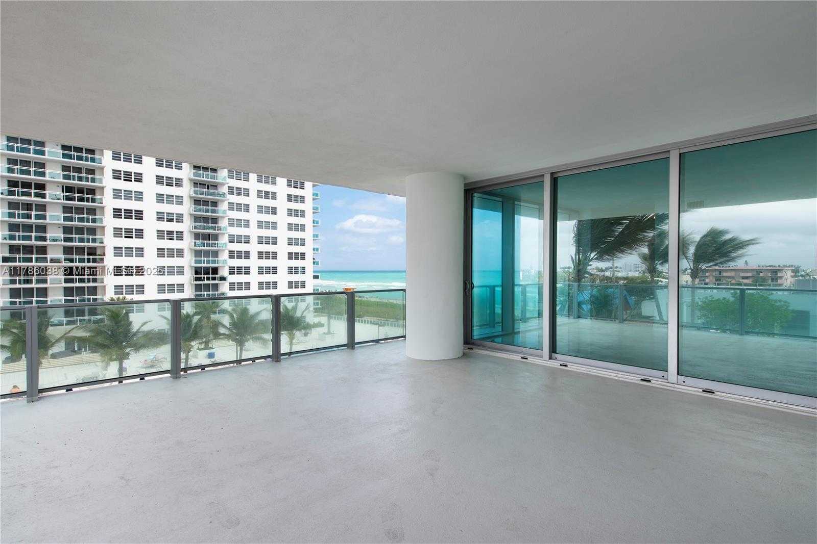Small Image of 6901 COLLINS AVE #401, Miami Beach Number 18