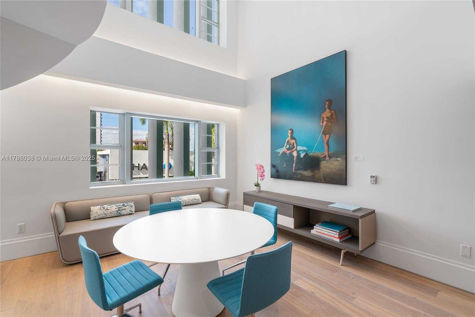 Small Image of 6901 COLLINS AVE #401, Miami Beach Number 37