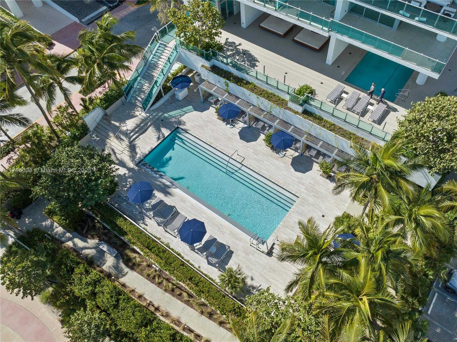 Small Image of 6901 COLLINS AVE #401, Miami Beach Number 49
