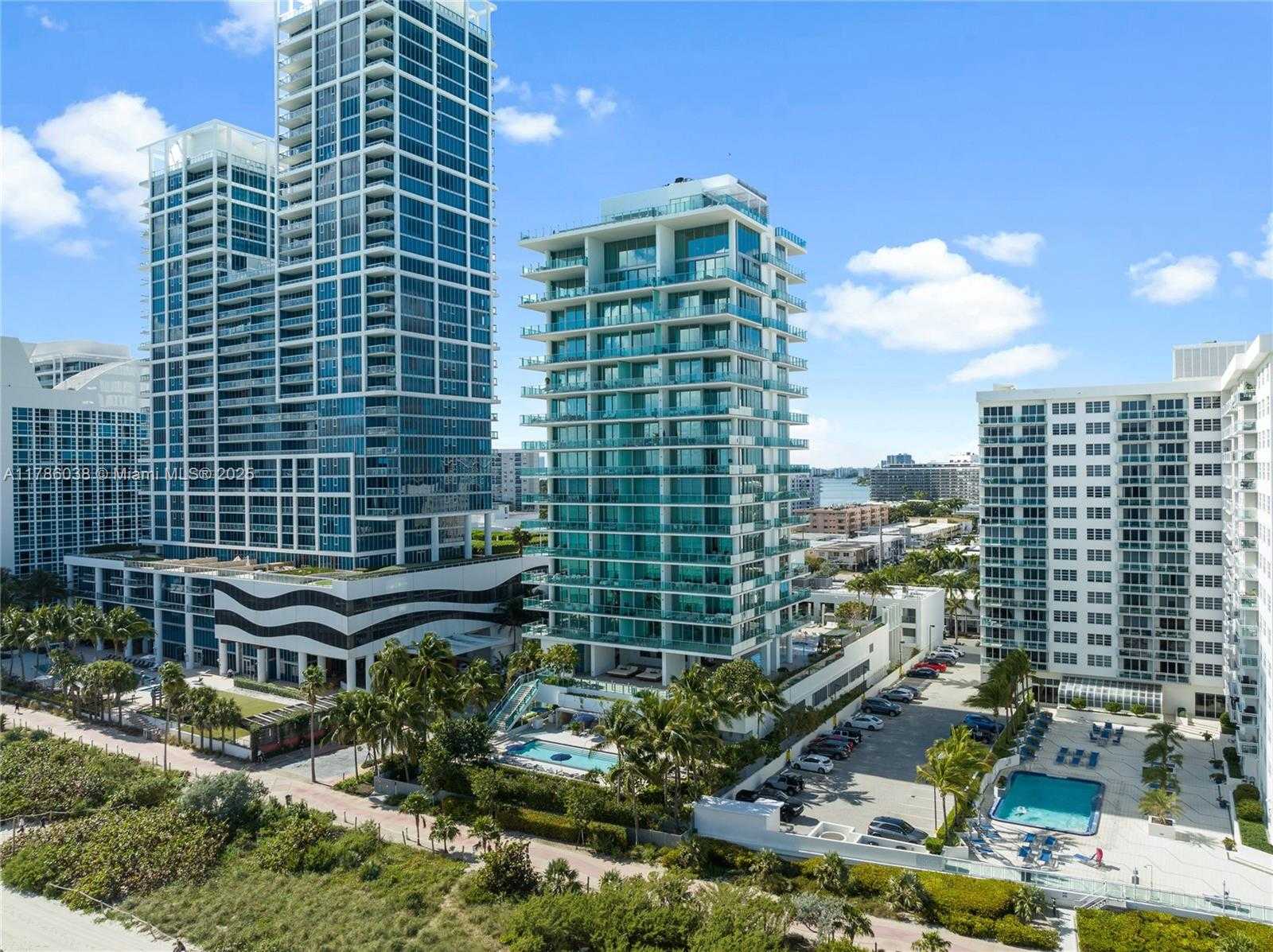 Small Image of 6901 COLLINS AVE #401, Miami Beach Number 53