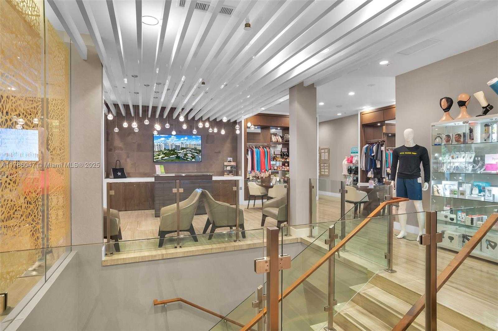 Small Image of 2000 ISLAND BLVD #1704, Aventura Number 37